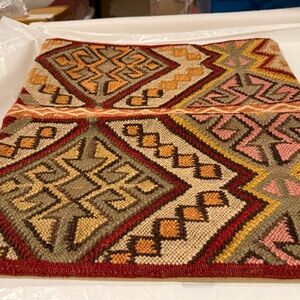 Pottery Barn Tribal Kashan Kilim Pillow Cover, Wool, 18”